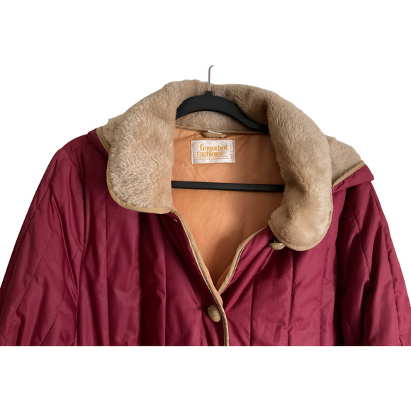 Fingerhut Fashions Women's 18 Red Maroon Coat Quilted Faux Fur Trim Details - Picture 12 of 14